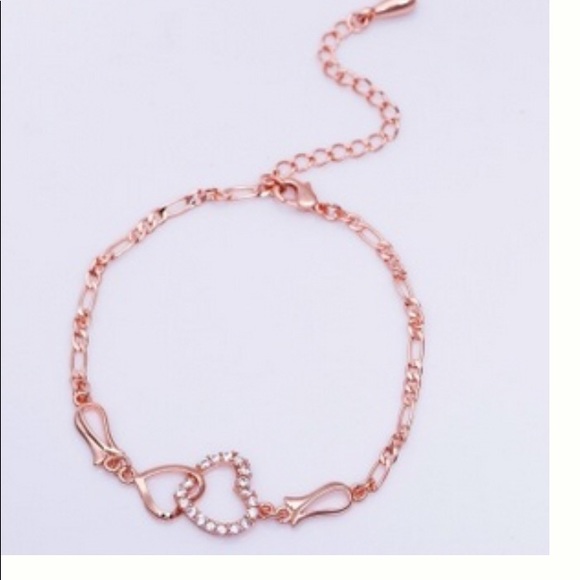 3/$30 Heart Lock Bracelet - Picture 2 of 3